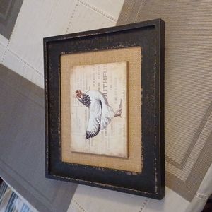 Farmhouse- distressed chicken picture